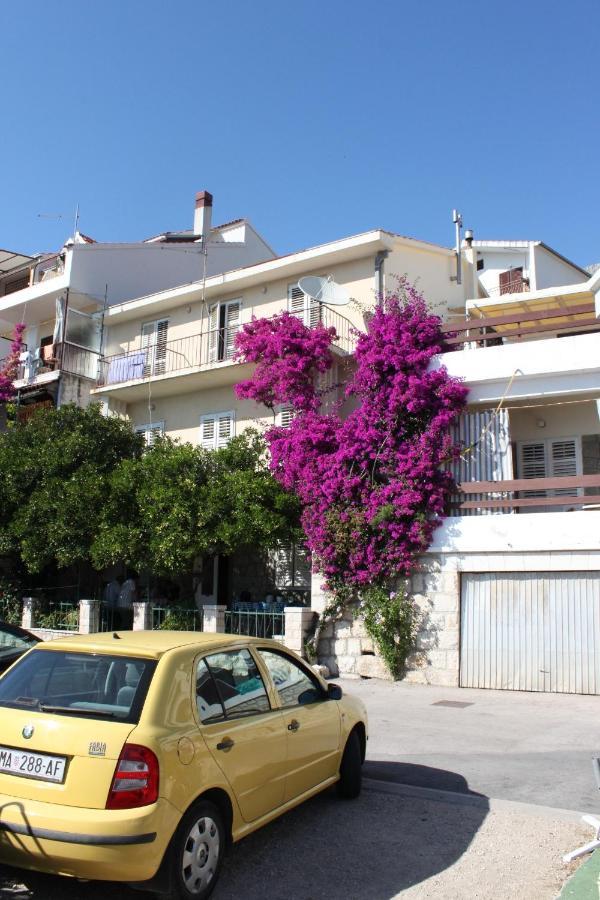 Apartments By The Sea Podgora, Makarska - 6787 Exterior photo